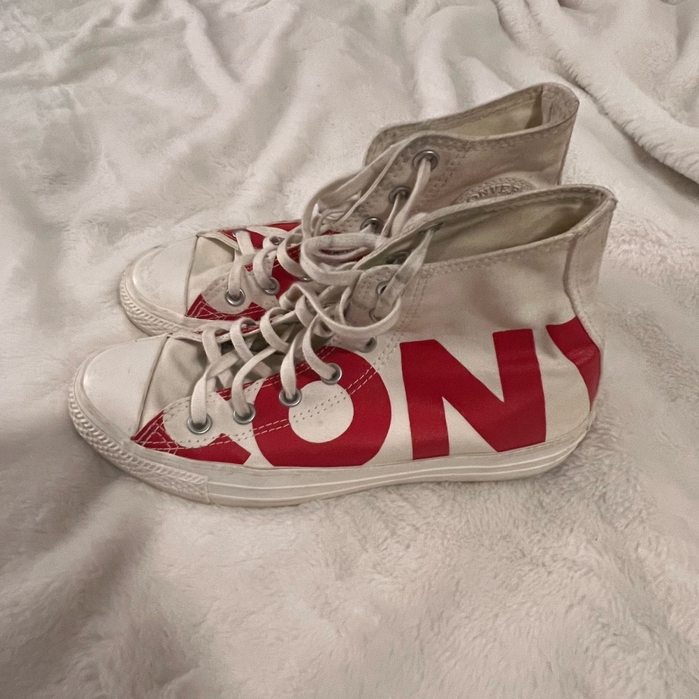 size 8 converse